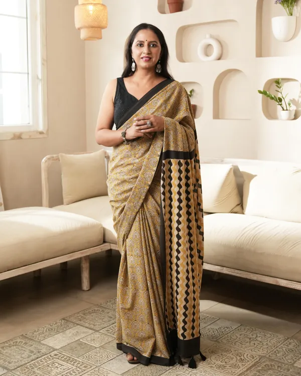 Mustard_Cotton_Jaal_Print_Mulmul_Saree_For_Women